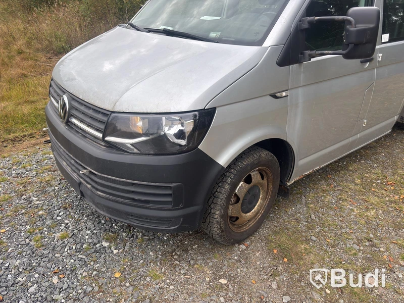 Volkswagen Transporter Chassis Double Cab Flatbed T30 2.0 TDI 4Motion -2017