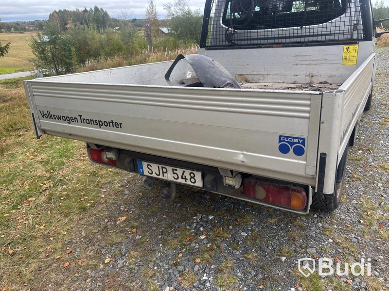 Volkswagen Transporter Chassis Double Cab Flatbed T30 2.0 TDI 4Motion -2017