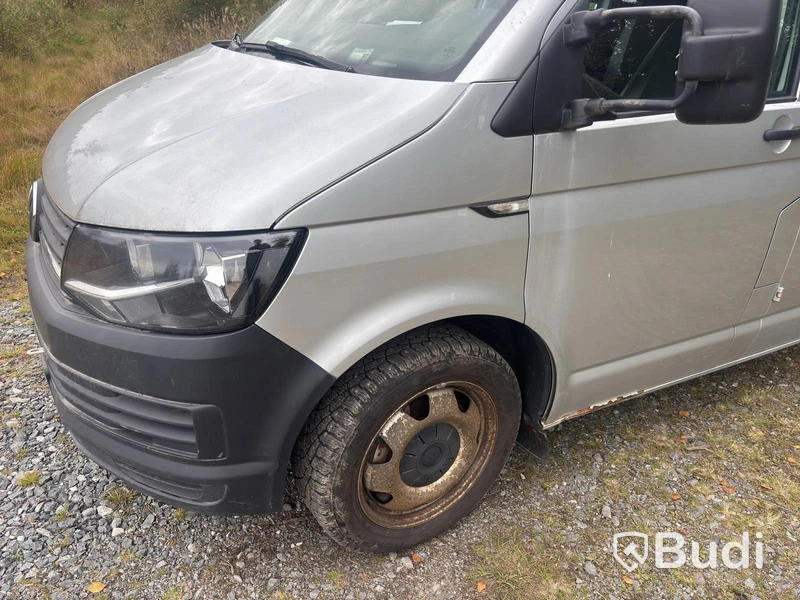 Volkswagen Transporter Chassis Double Cab Flatbed T30 2.0 TDI 4Motion -2017