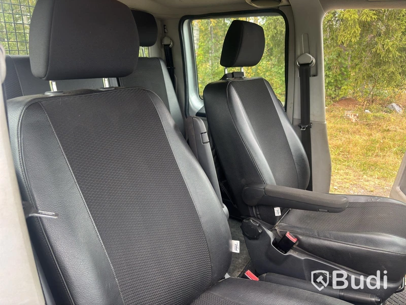 Volkswagen Transporter Chassis Double Cab Flatbed T30 2.0 TDI 4Motion -2017