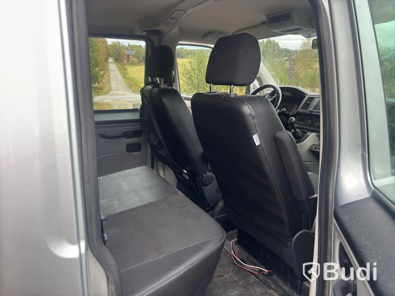 Volkswagen Transporter Chassis Double Cab Flatbed T30 2.0 TDI 4Motion -2017
