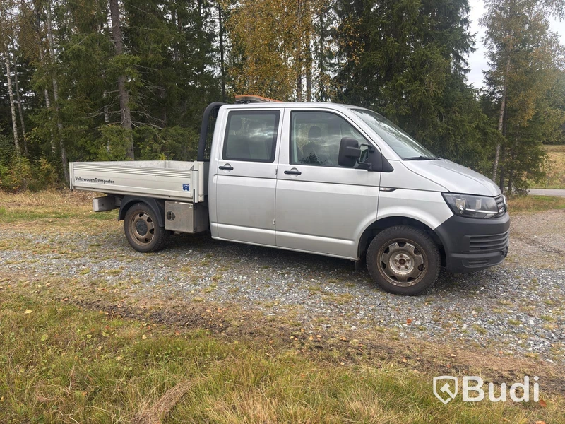 Volkswagen Transporter Chassis Double Cab Flatbed T30 2.0 TDI 4Motion -2017
