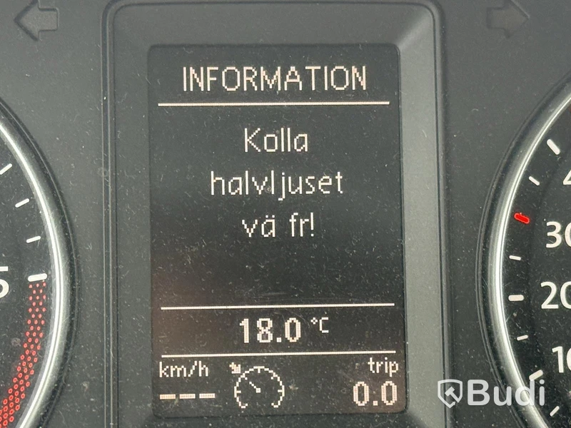 Volkswagen Caddy 1.6 TDI | 14172 mil | 2013