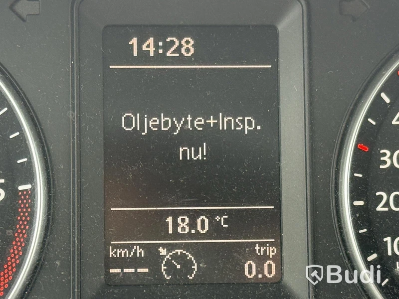 Volkswagen Caddy 1.6 TDI | 14172 mil | 2013