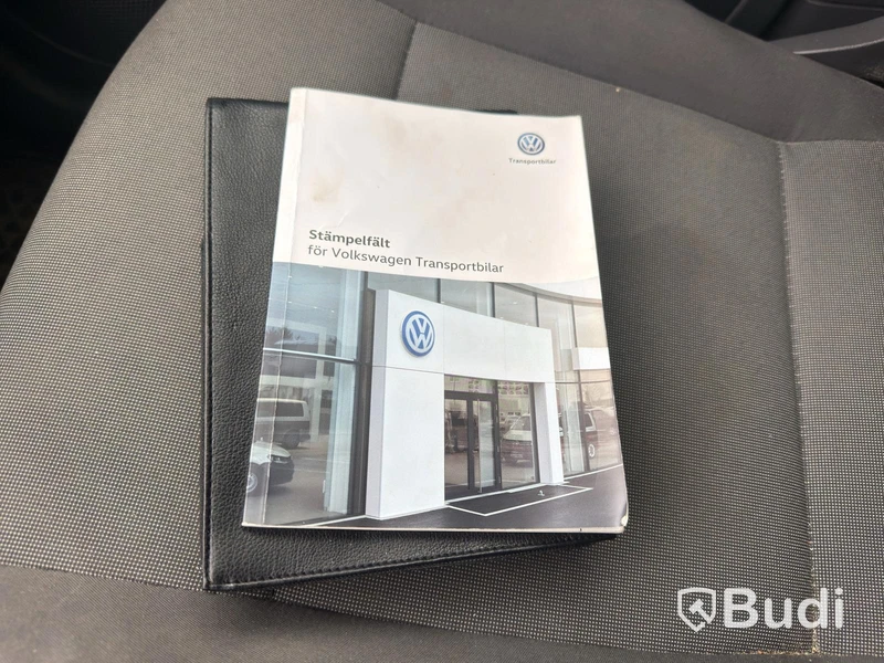 Volkswagen Caddy 1.6 TDI | 14172 mil | 2013