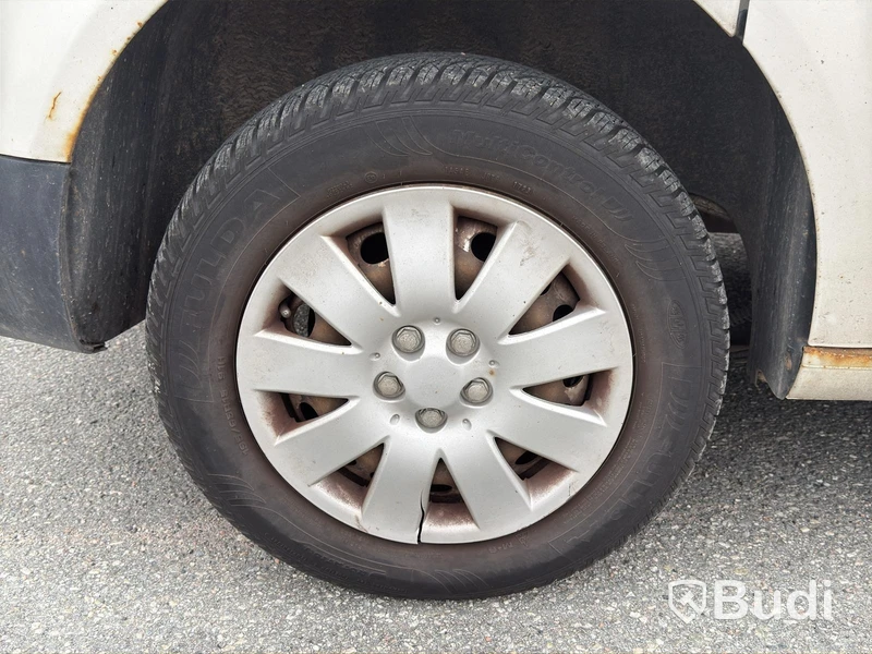 Volkswagen Caddy 1.6 TDI | 14172 mil | 2013