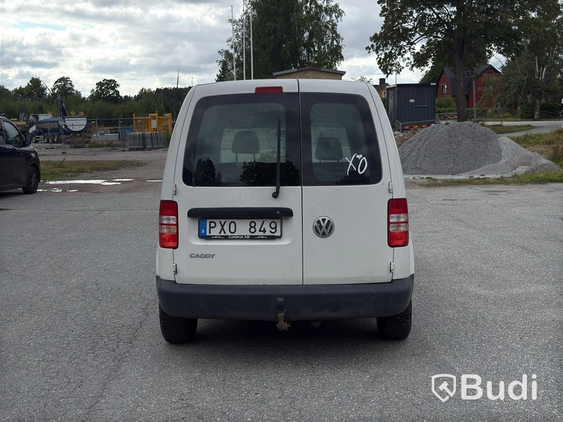 Volkswagen Caddy 1.6 TDI | 14172 mil | 2013