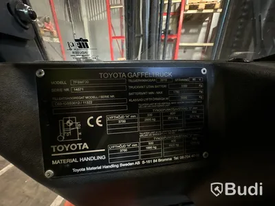 Gaffeltruck Toyota 7FBMF30, 80V, 2010 trasig bakruta, batteriet urladdat vid ankomst.