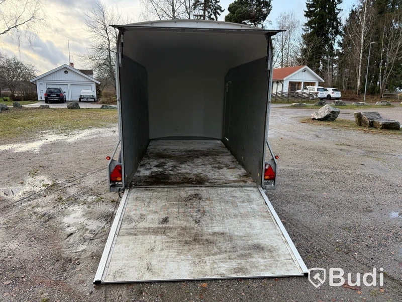 Släpvagn Debon Cheval Liberte C700 -2024 2600KG