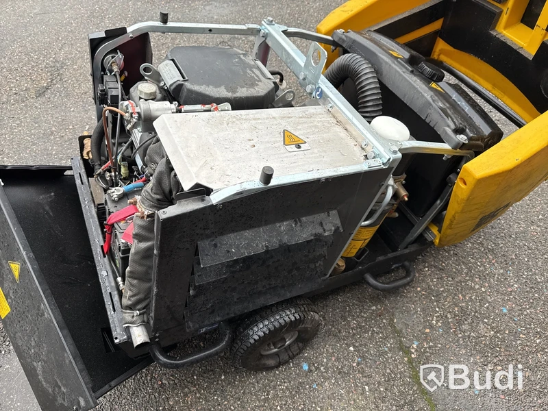 Skruvkompressor Kaeser M13 SE 10bar V ra/ta, bensindriven