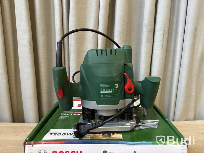 Handöverfräs Bosch POF 1200 AE