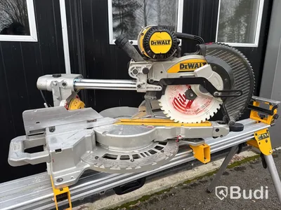 Kap- & gersåg Dewalt DWS727 med sågbord DE7023