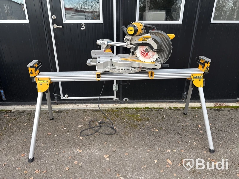 Kap- & gersåg Dewalt DWS727 med sågbord DE7023
