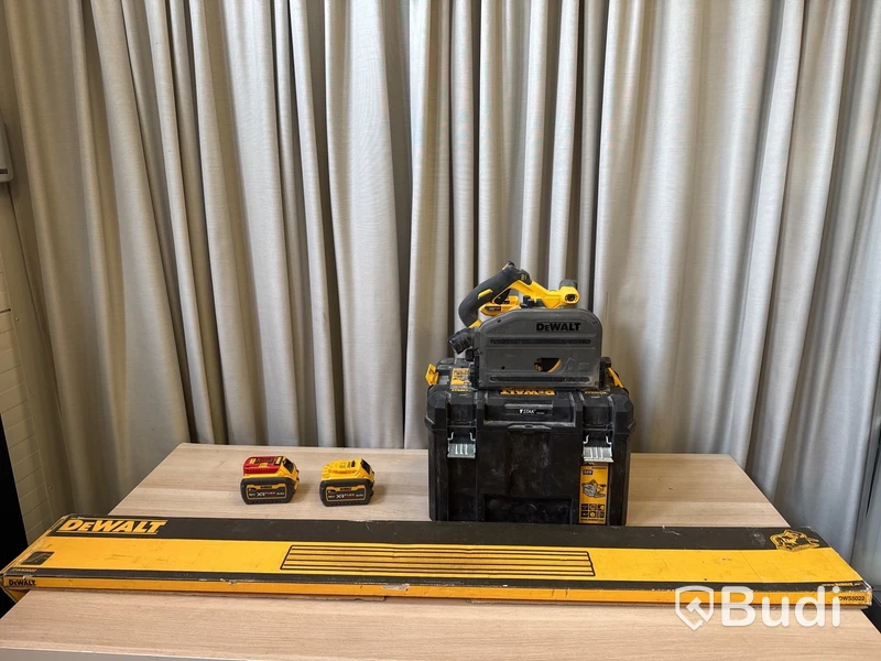 Sänksåg Dewalt DCS520 | sågskena | 2 st batteri