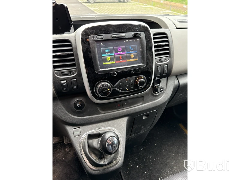 Renault Trafic 2.7t 1.6 dCi | 9990 mil | Loyds Smartfloor | 145 hk | 2018