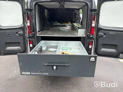 Renault Trafic 2.7t 1.6 dCi | 9990 mil | Loyds Smartfloor | 145 hk | 2018
