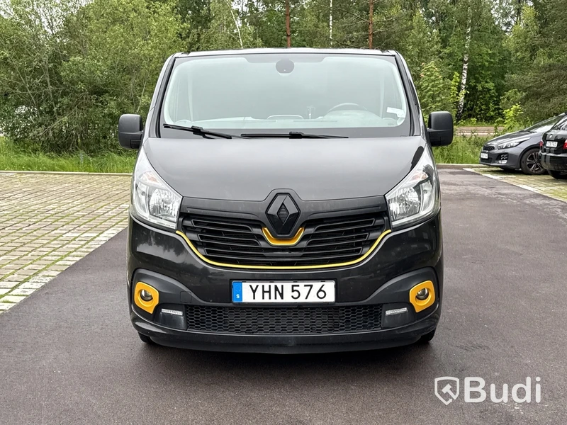 Renault Trafic 2.7t 1.6 dCi | 9990 mil | Loyds Smartfloor | 145 hk | 2018