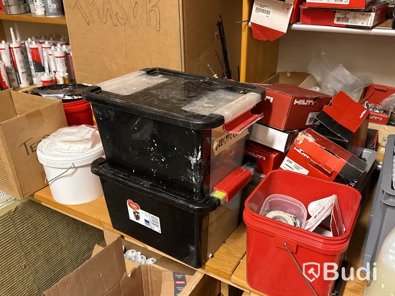 Parti brandtätningsmaterial Hilti m.m