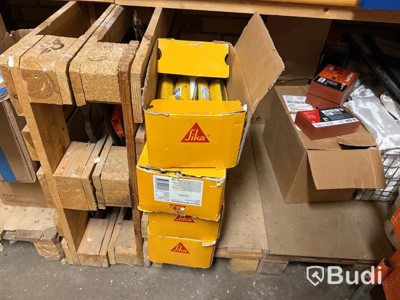 Parti brandtätningsmaterial Hilti m.m