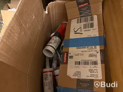 Parti brandtätningsmaterial Hilti m.m