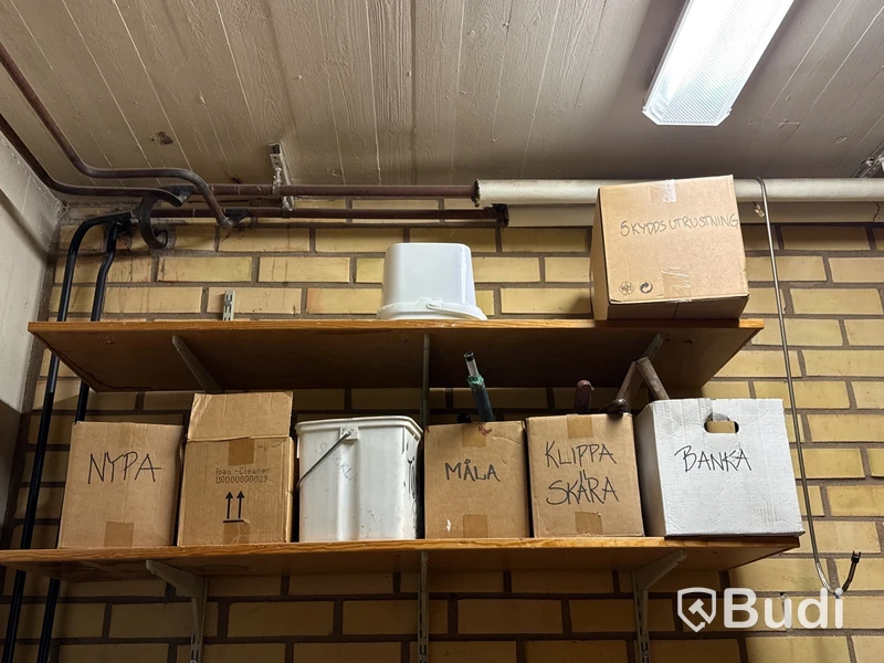 Parti brandtätningsmaterial Hilti m.m