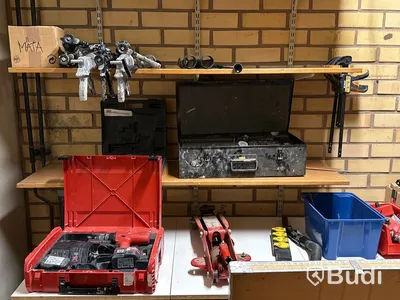 Parti brandtätningsmaterial Hilti m.m