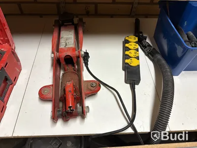 Parti brandtätningsmaterial Hilti m.m