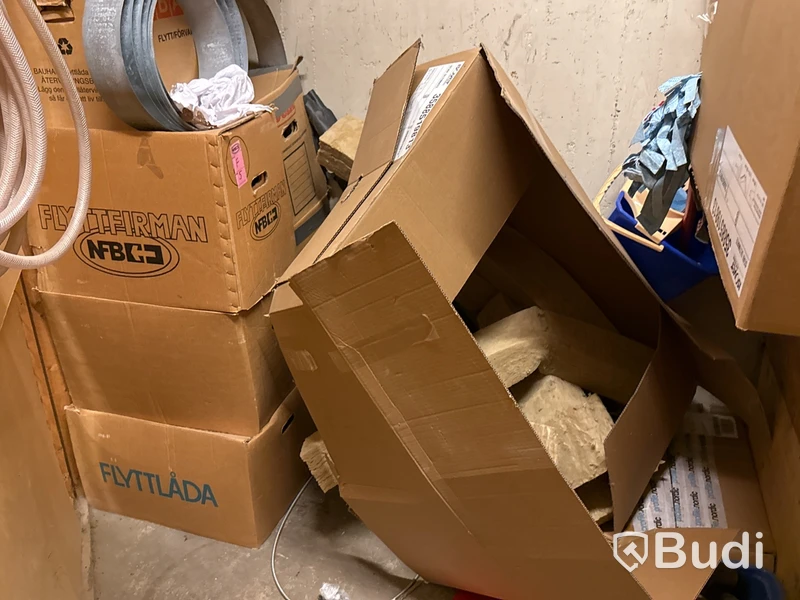 Parti brandtätningsmaterial Hilti m.m