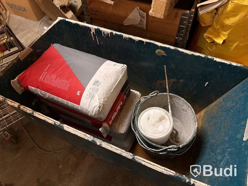 Parti brandtätningsmaterial Hilti m.m