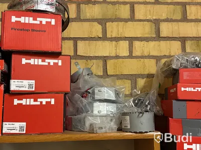 Parti brandtätningsmaterial Hilti m.m