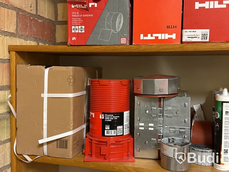 Parti brandtätningsmaterial Hilti m.m