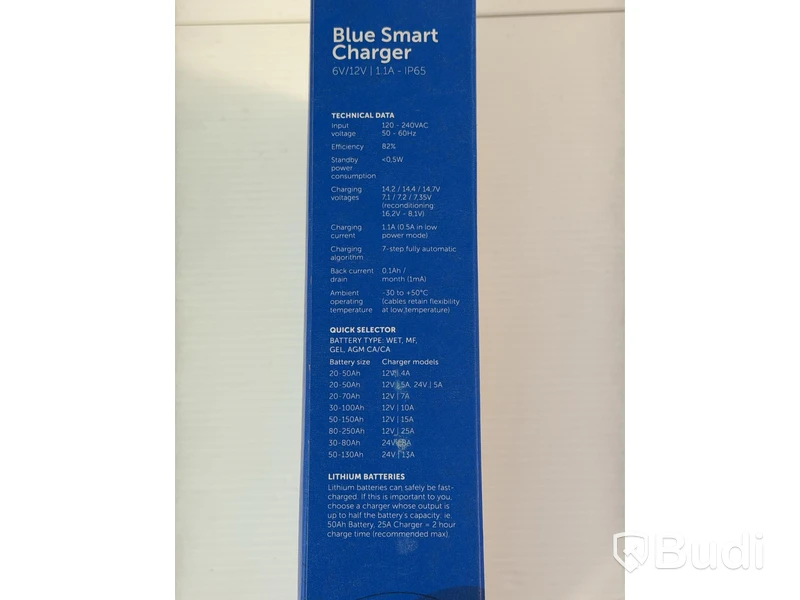 Victron Blue Smart Charger 6V/12V and 2 lamps