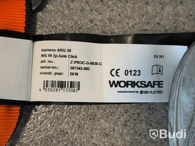 Fallskyddssele Petzl Newton samt blandade delar