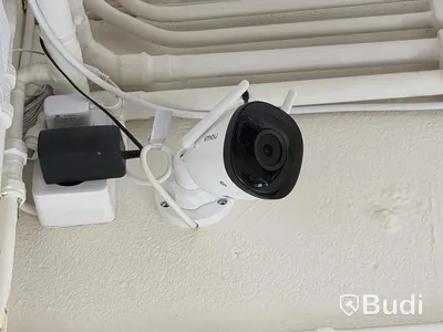 Imou surveillance system with 4 cameras, base unit/hard drive and monitor