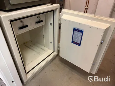 Safes, 2 pcs., JÖLI and Diplomat