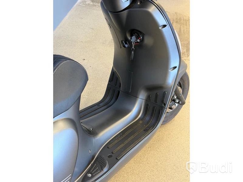 Moped, Viarelli Bravo, 41 mil, 2021, el