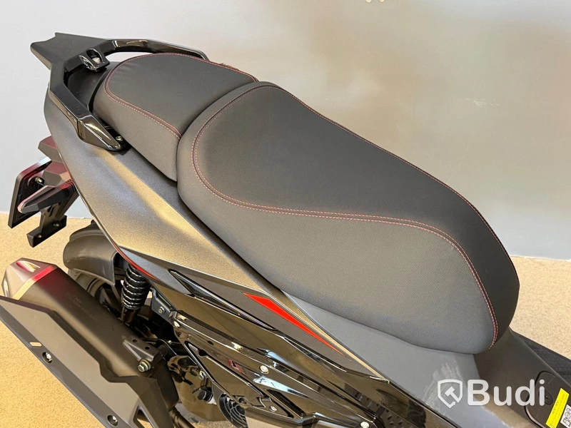 Moped, MotoCR R9 Pure, NY - 2026