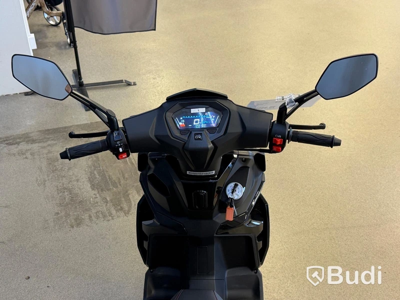 Moped, MotoCR R9 Pure, NY - 2026