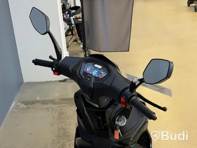 Moped, MotoCR R9 Pure, NY - 2026