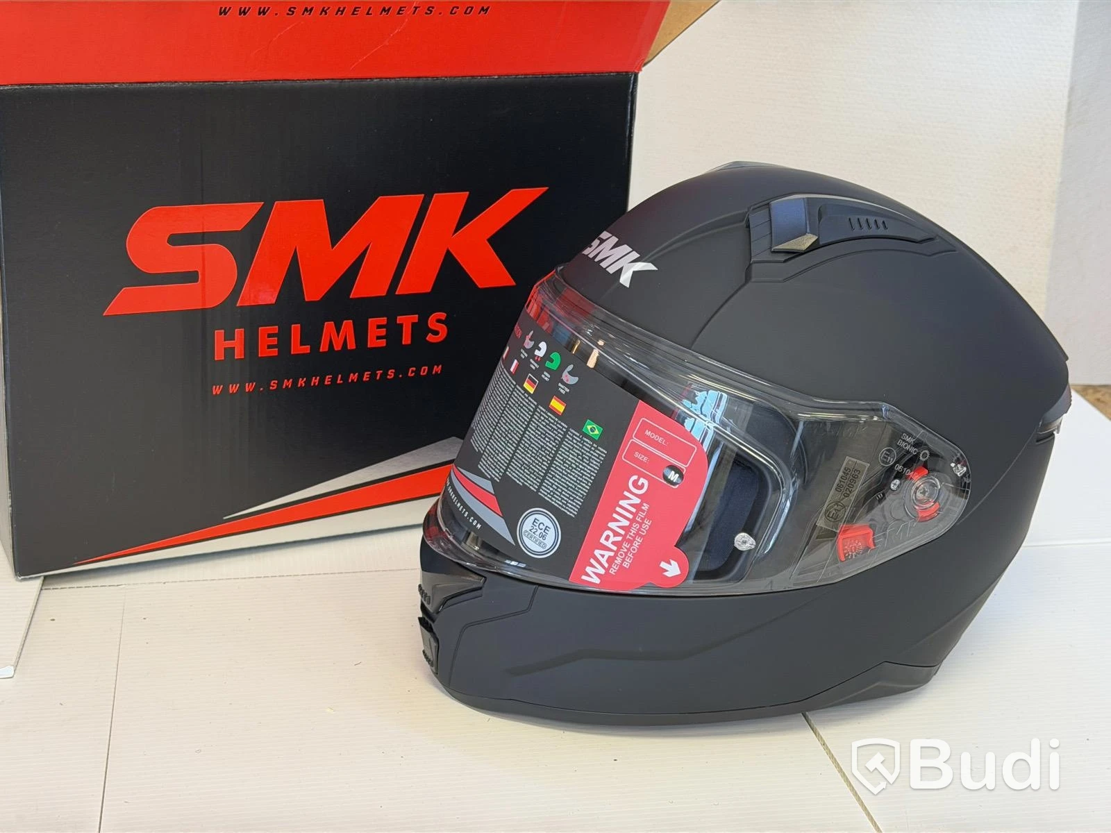 SMK Bionic Adult helmet, black, M