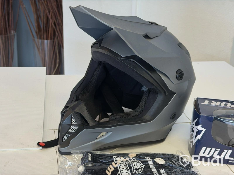 Wulfsport motocross helmet, grey
