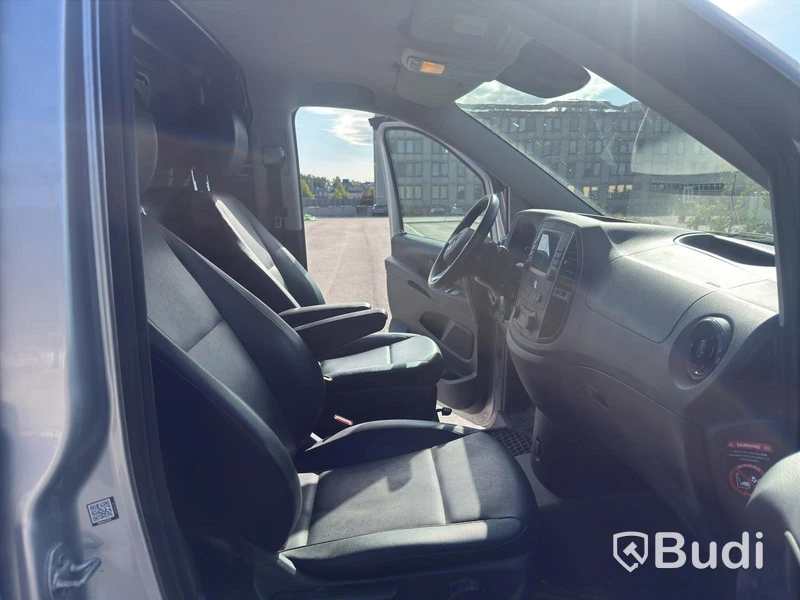 Mercedes-Benz Vito 116 CDI | 125,150 km | Van racking | 2022 |
