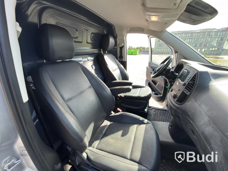 Mercedes-Benz Vito 116 CDI | 125,150 km | Van racking | 2022 |