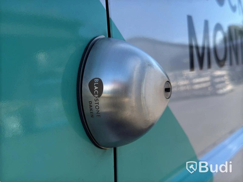 Mercedes-Benz Vito 116 CDI | 125,150 km | Van racking | 2022 |