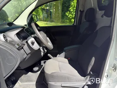 Renault Kangoo 1.5 dCi | 63,890 km | 2017 | Van racking