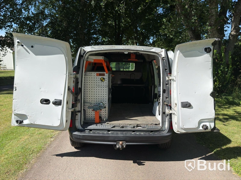 Renault Kangoo 1.5 dCi | 63,890 km | 2017 | Van racking