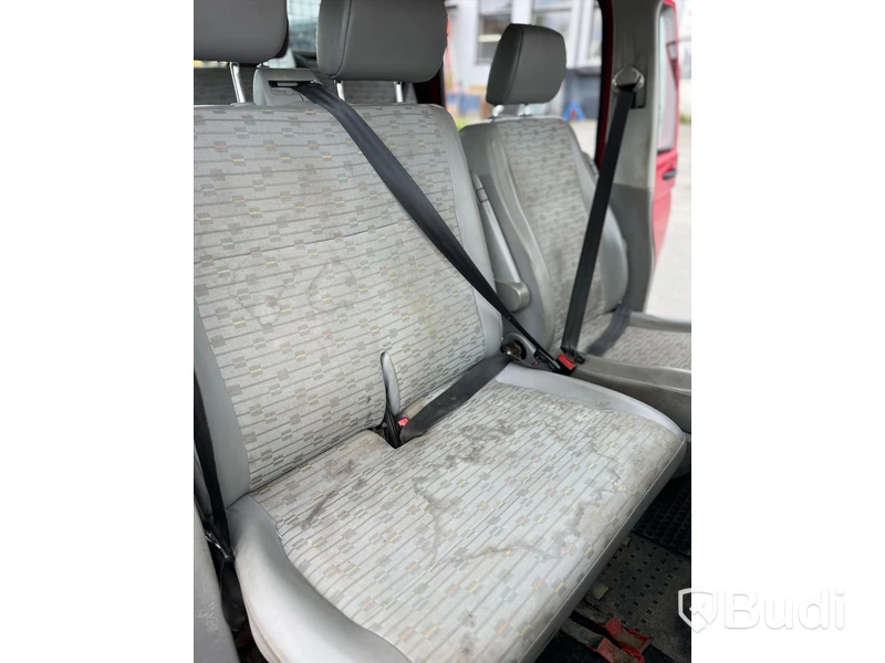 Volkswagen Transporter Chassis Double Cab 2.0 TDI Flatbed Truck - 2010
