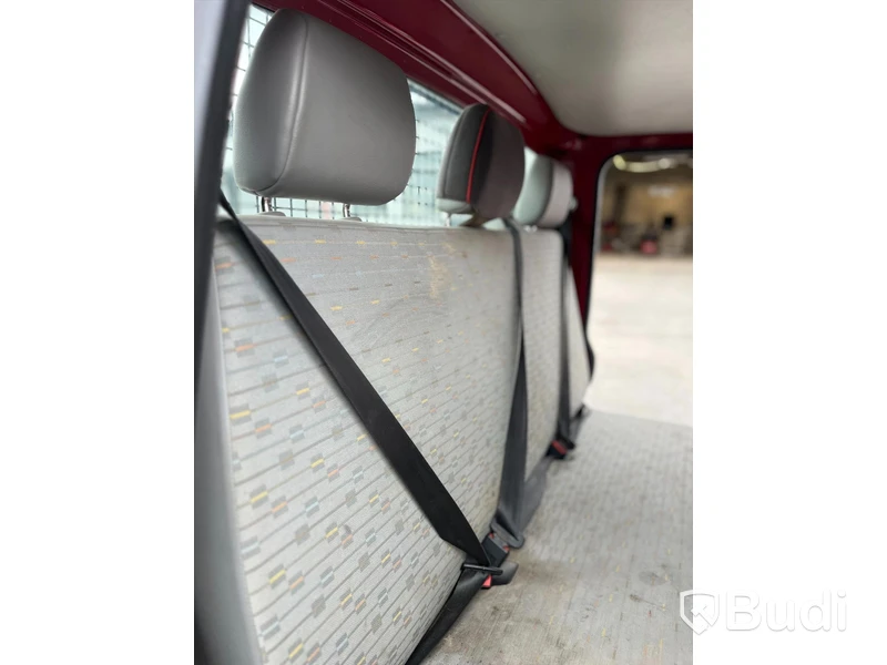 Volkswagen Transporter Chassis Double Cab 2.0 TDI Flatbed Truck - 2010
