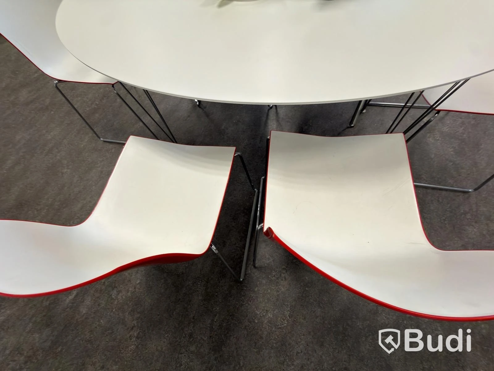 Dining Table with 6 Chairs