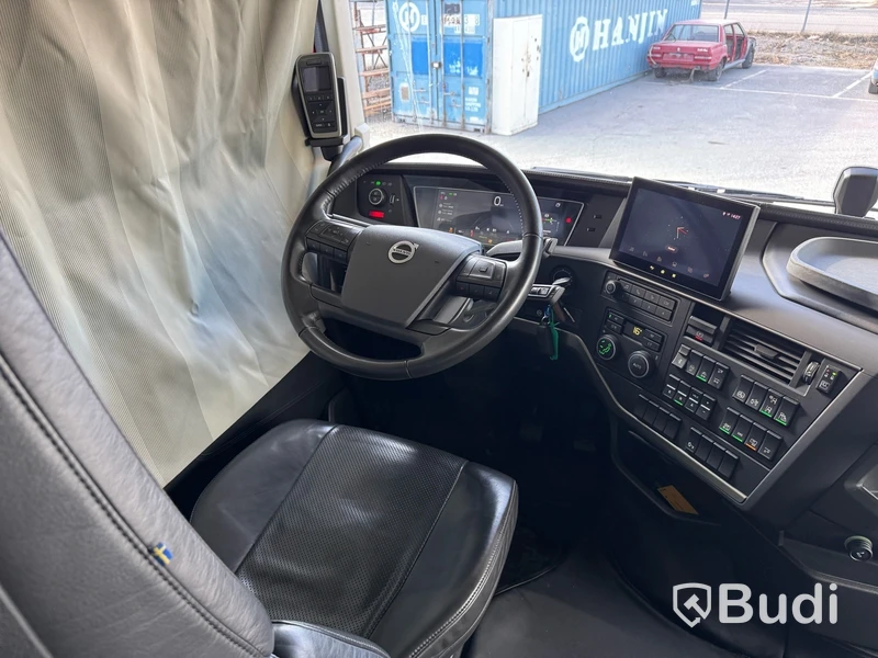 Fjärrbil Volvo FH13 500 6x2 I-Shift -2023 | Ekeri | Full-luft